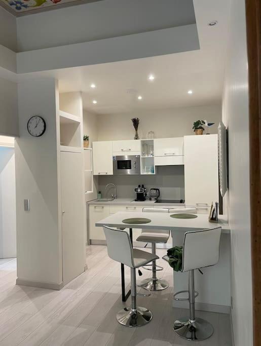 Luxury Apartment In The Heart Of Old Town Nice. 外观 照片