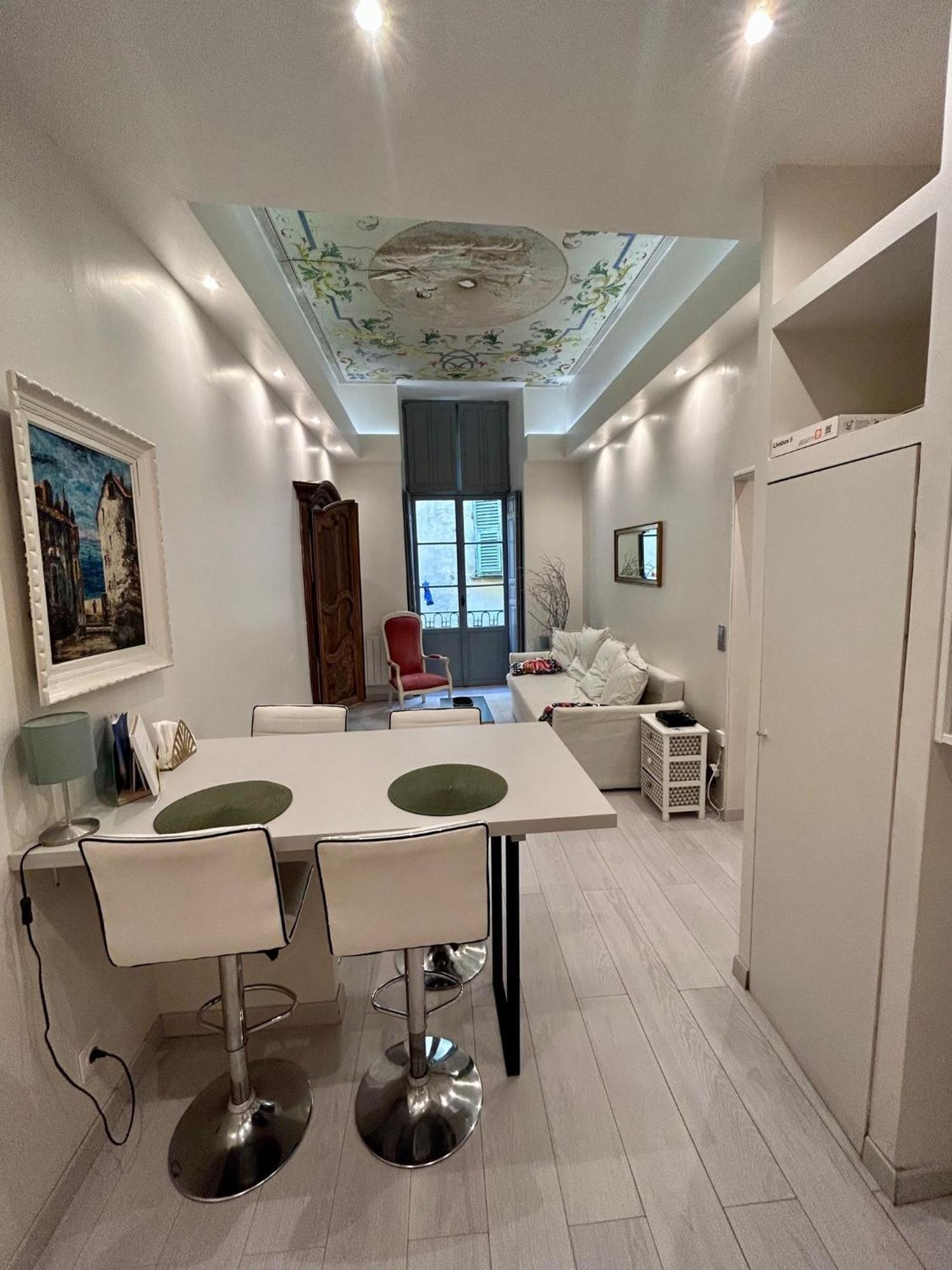 Luxury Apartment In The Heart Of Old Town Nice. 外观 照片